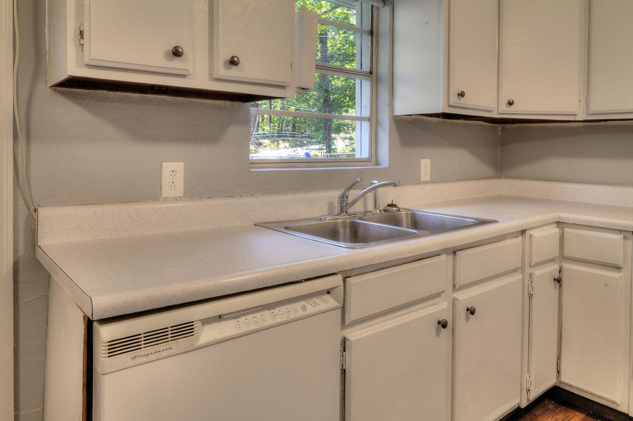 3123 Miller Road Powell, TN 37849 - Photo 5 of 28 IMG_8647LR