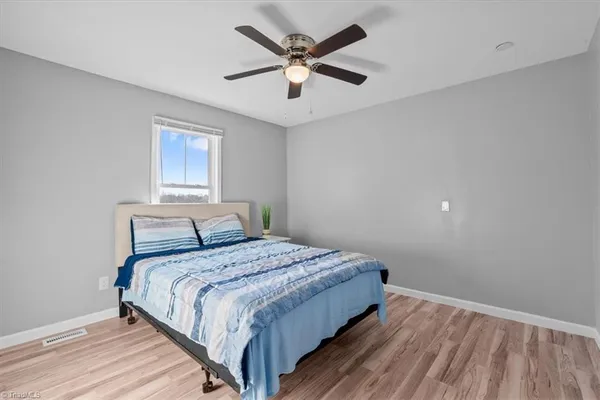 $284,900 | 7489 Riverside Road, Seagrove, NC 27341