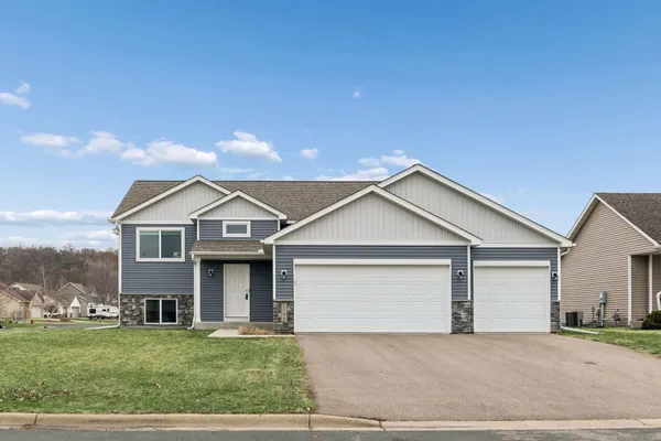 $425,000 | 1192 Farmers Lane, Belle Plaine, MN 56011