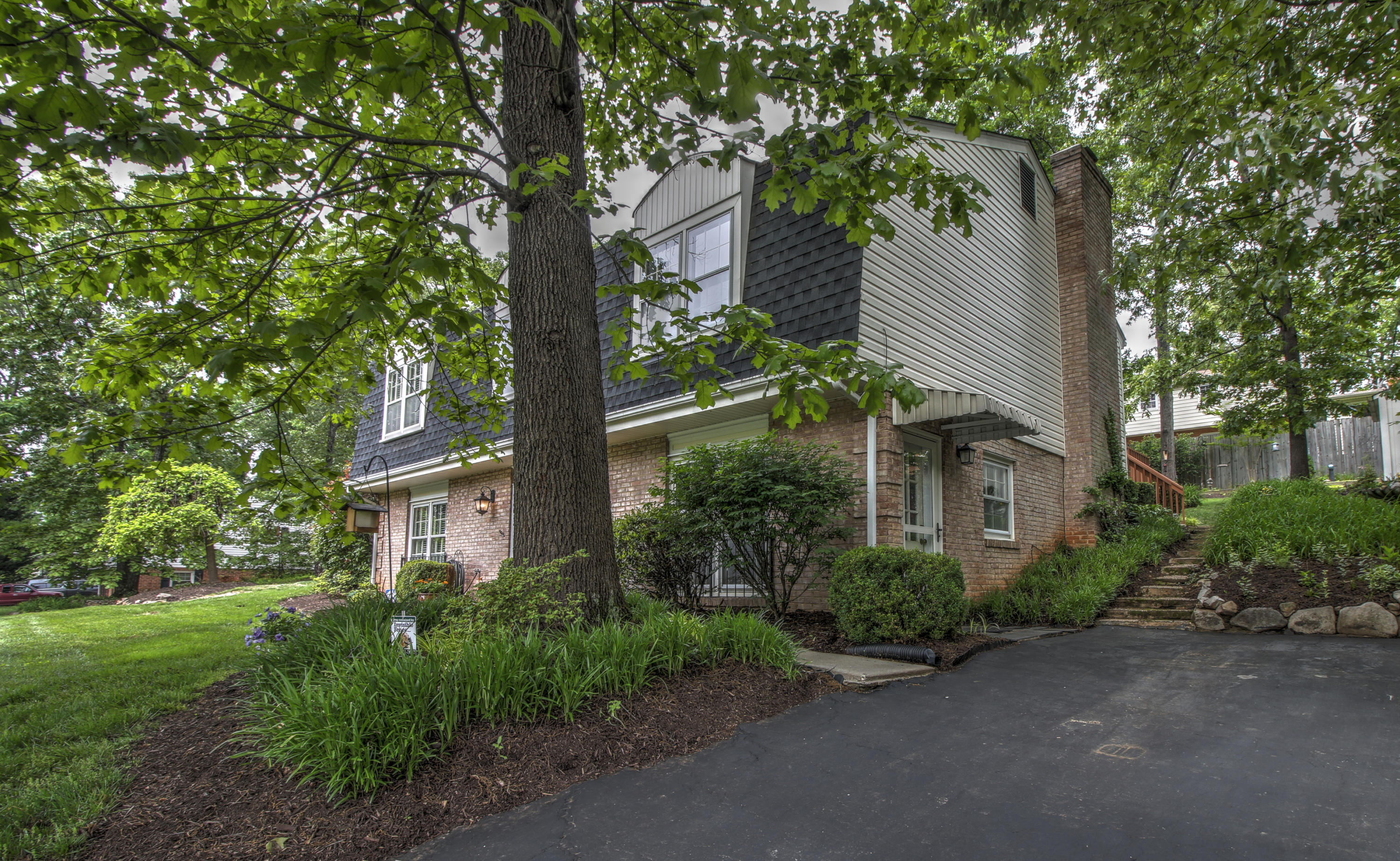 3583 Meadowlark Road Roanoke, VA 24018 - Photo 2 of 40 _MG_3857_8_9