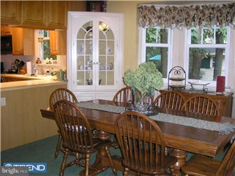 359 Hewett Road Wyncote, PA 19095 - Photo 4 of 12 Dining Room