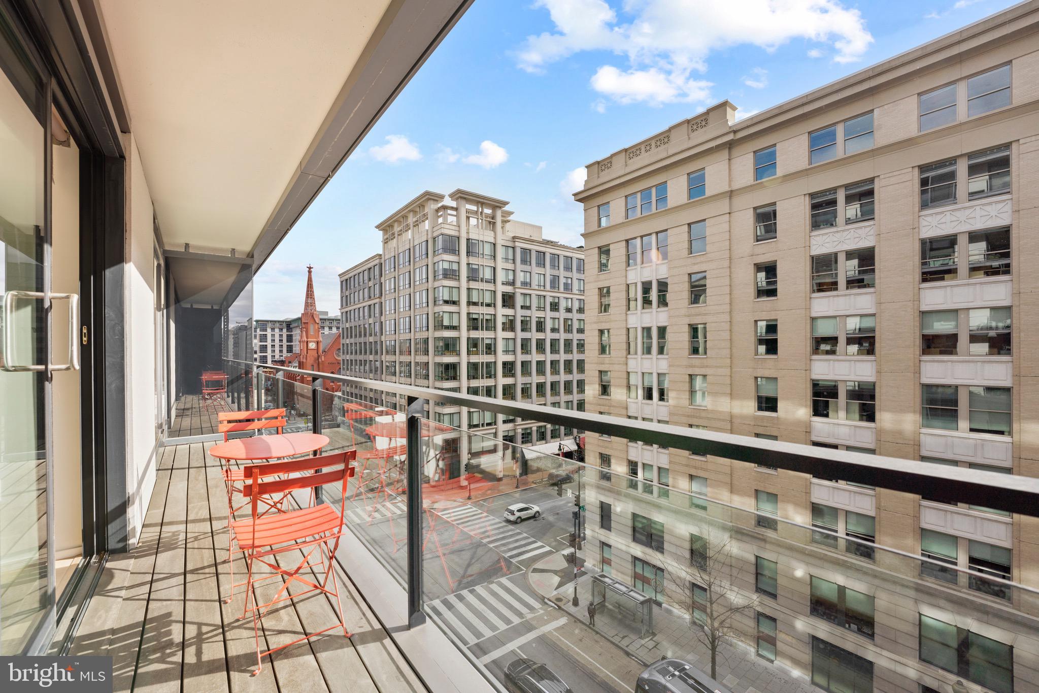 925 H Street Northwest, Unit 608 Washington, DC 20001 - Photo 20 of 30
