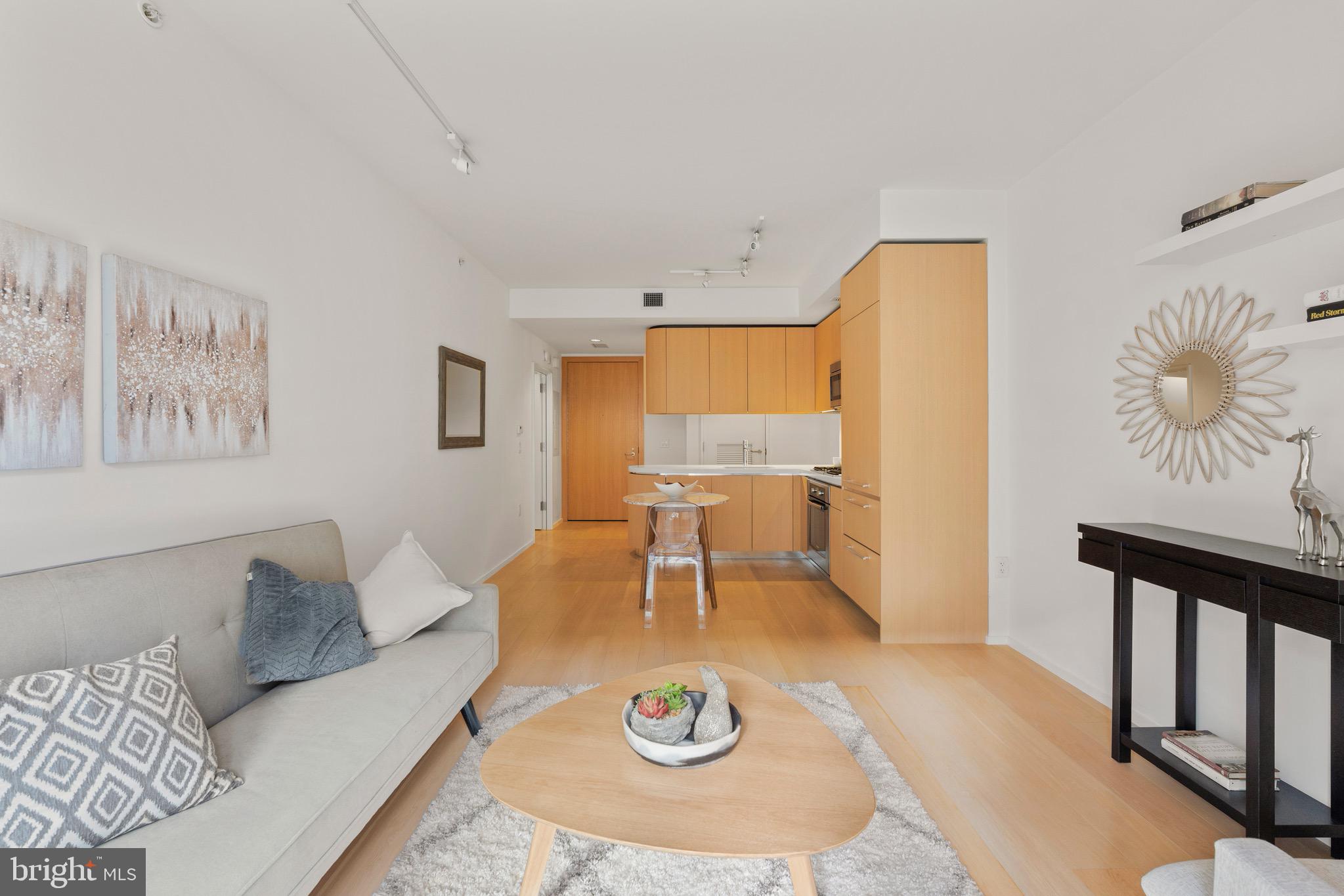 925 H Street Northwest, Unit 608 Washington, DC 20001 - Photo 5 of 30
