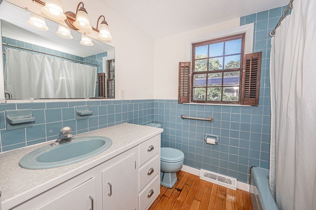 7 Circuit Road Yarmouth, MA 02673 - Photo 10 of 19 Gallery Image 10