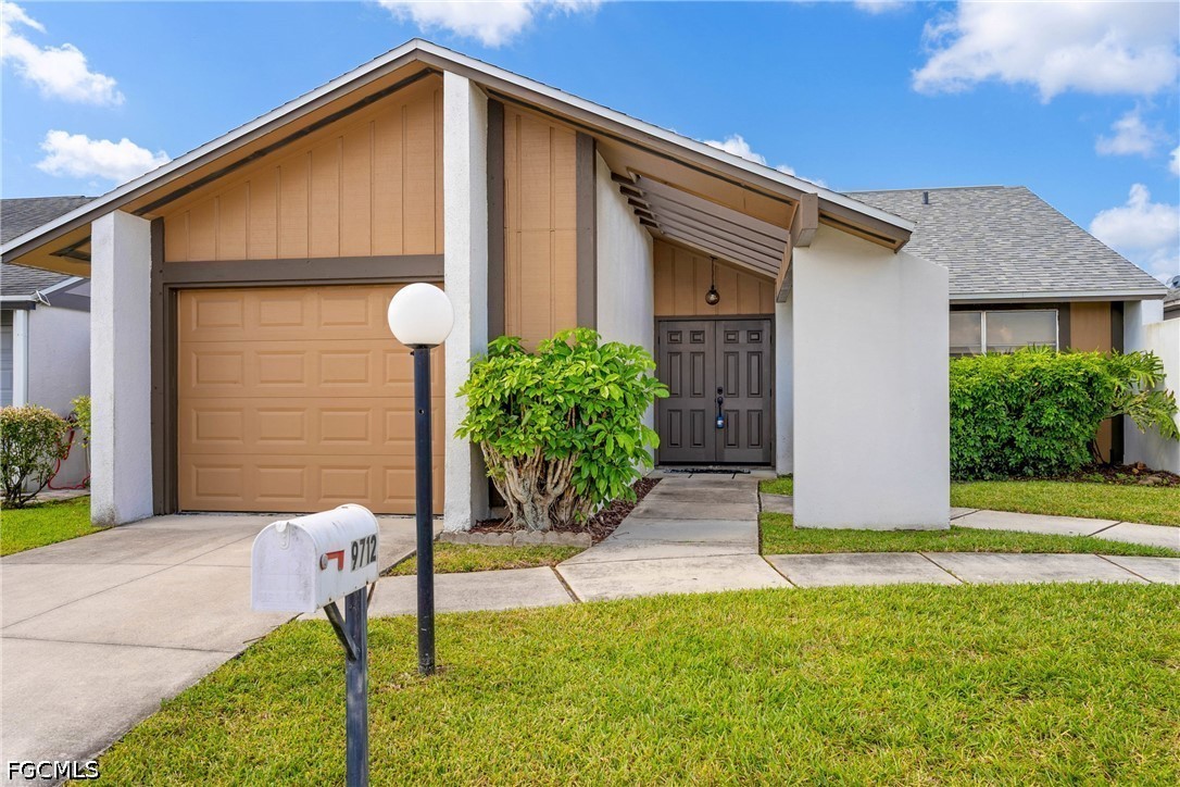 9712 Maplecrest Circle Lehigh Acres, FL 33936 - Photo 3 of 24