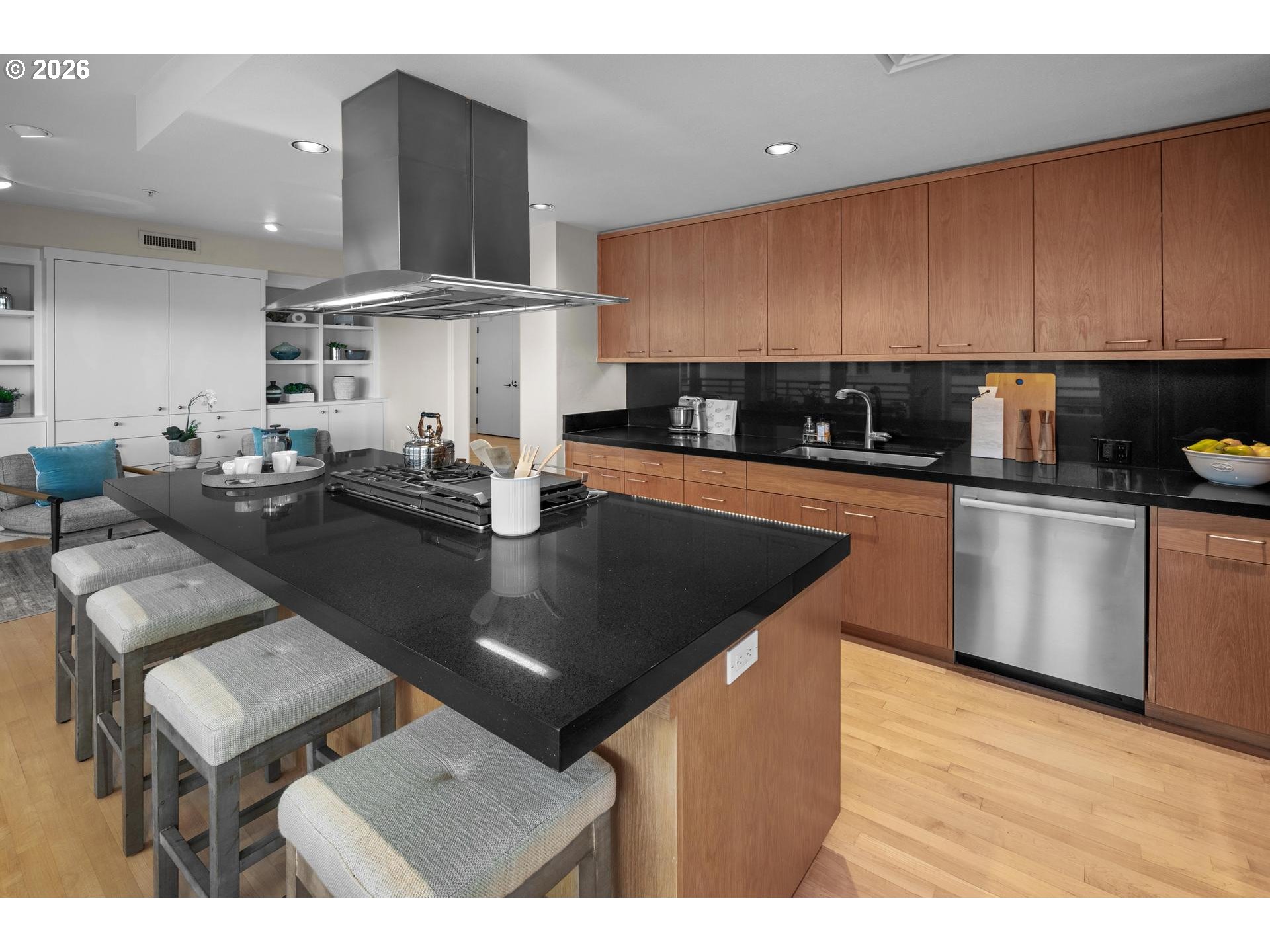 2445 Northwest Westover Road, Unit 311 Portland, OR 97210 - Photo 9 of 24 Gallery Image 9