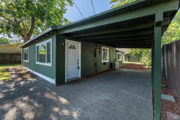 $399,000 | 160 Thomas Street, Ukiah, CA 95482