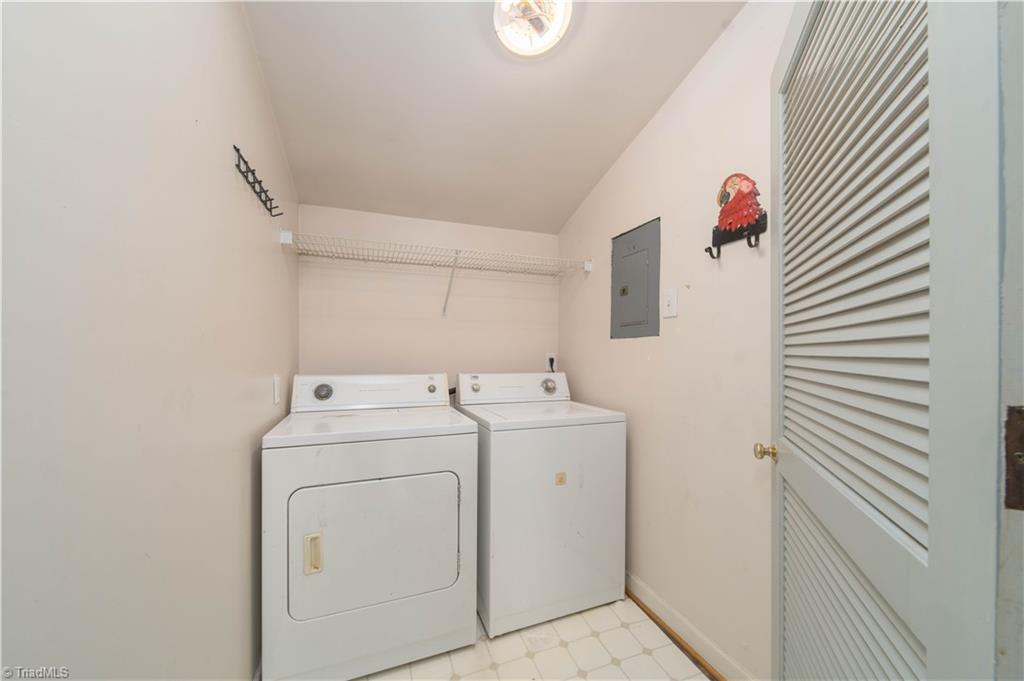 5145 Murray Road Winston-Salem, NC 27106 - Photo 11 of 30