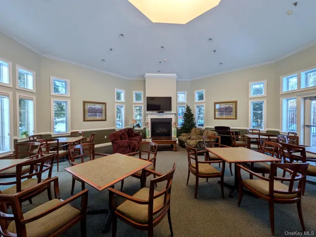 $2,300 | 100 Woodcrest Lane, Unit 102, Mount Kisco, NY 10549