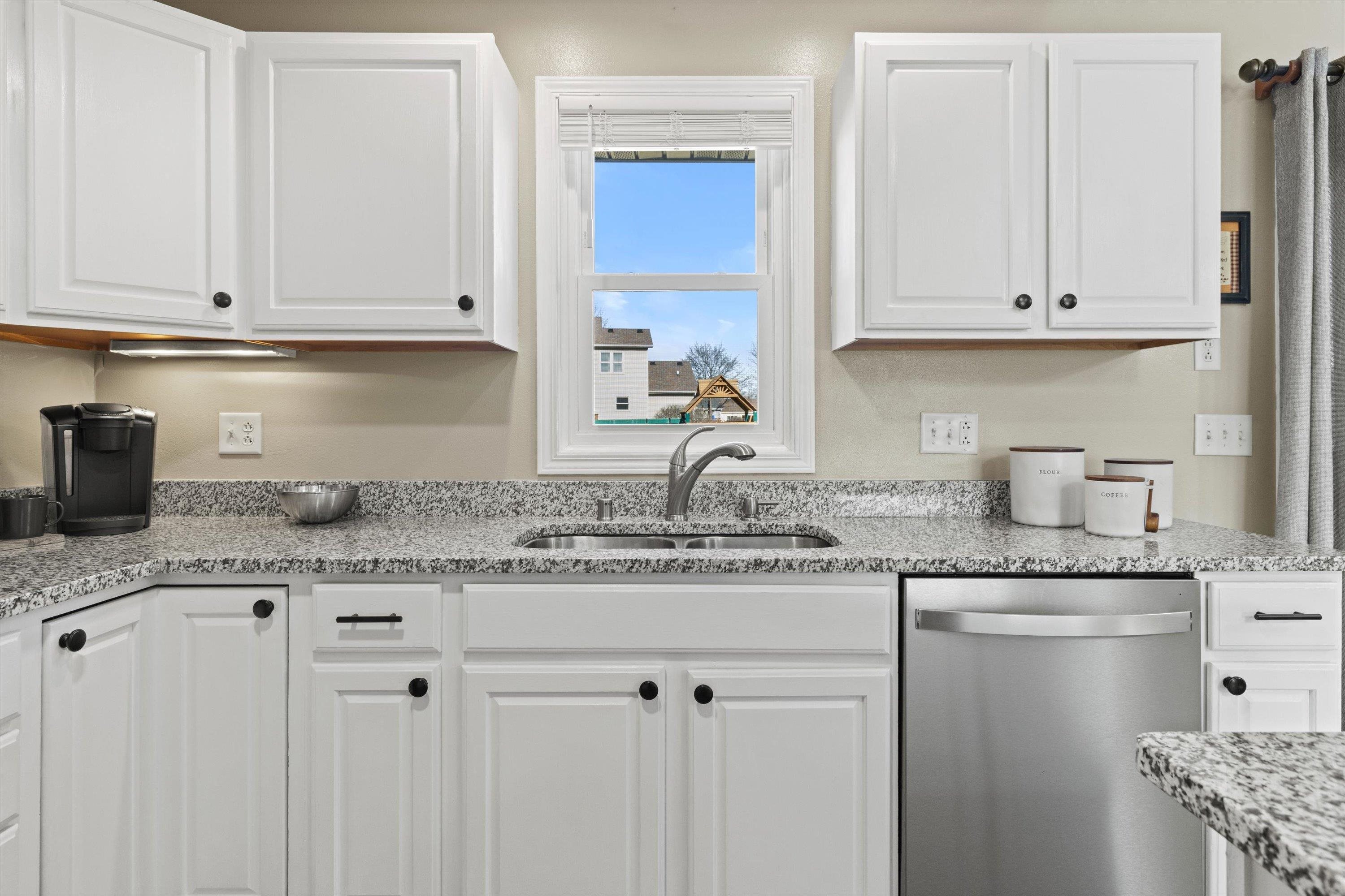 4380 Van Winkle Way DeForest, WI 53532 - Photo 10 of 35