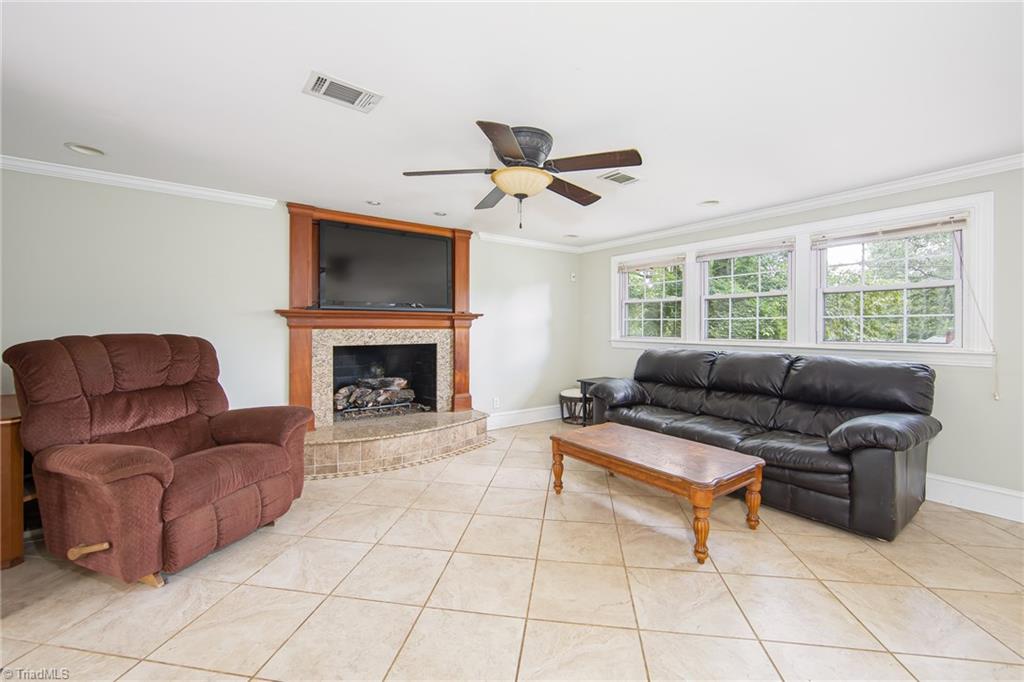3508 Normandy Road Greensboro, NC 27408 - Photo 5 of 29 Gallery Image 5