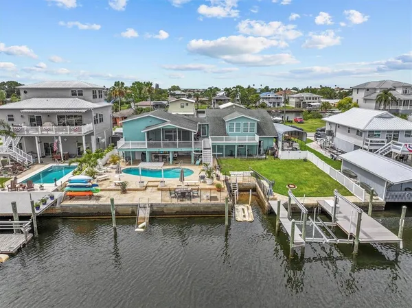$949,900 | 3337 Mangrove Drive, Hernando Beach, FL 34607