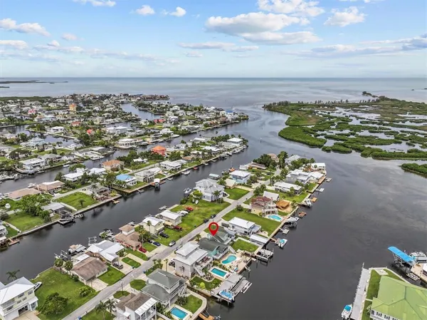 $949,900 | 3337 Mangrove Drive, Hernando Beach, FL 34607