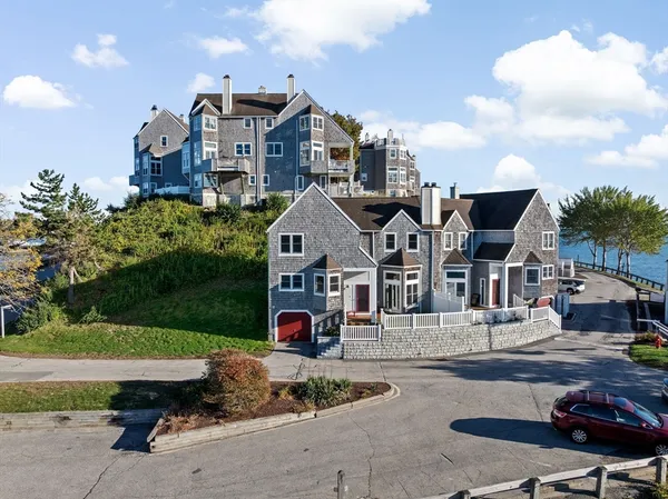 $785,000 | 1 Marina Drive, Unit 1, Hull, MA 02045