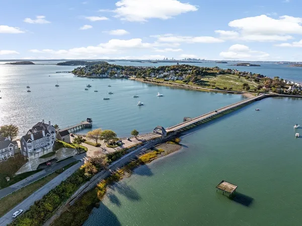$785,000 | 1 Marina Drive, Unit 1, Hull, MA 02045
