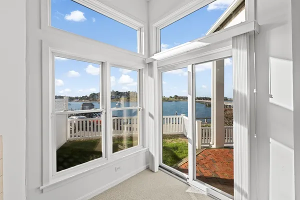$785,000 | 1 Marina Drive, Unit 1, Hull, MA 02045