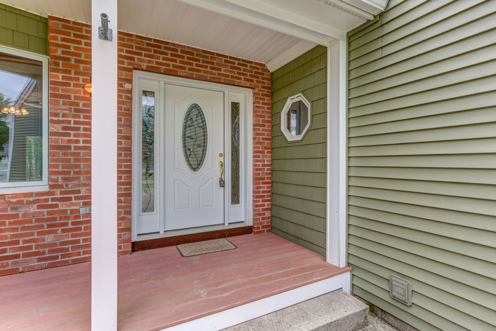 67 Pepperell Road Brookline, NH 03033 - Photo 4 of 35