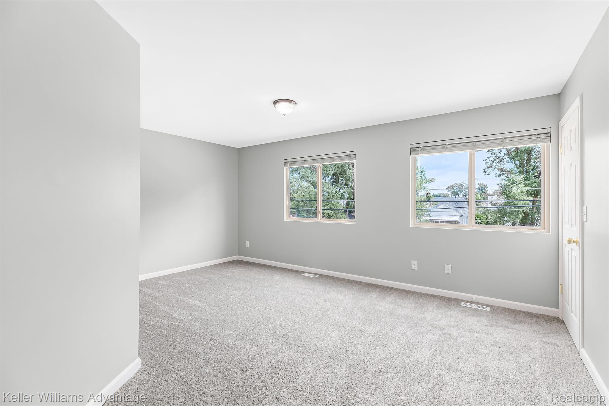 8040 Stephens Road Warren, MI 48089 - Photo 20 of 26 Gallery Image 20