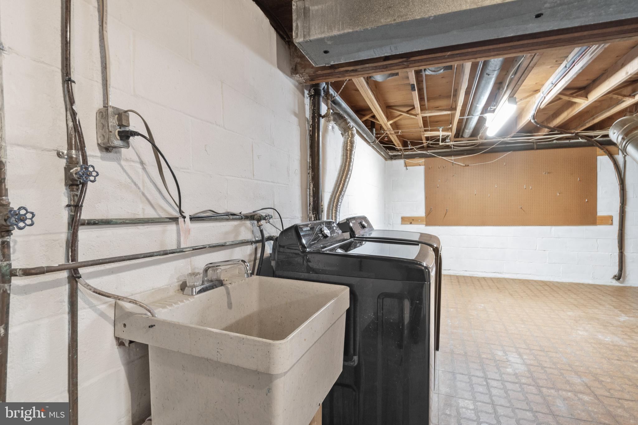 3308 Upton Road Baltimore, MD 21234 - Photo 33 of 44 a bathroom with a sink and mirror