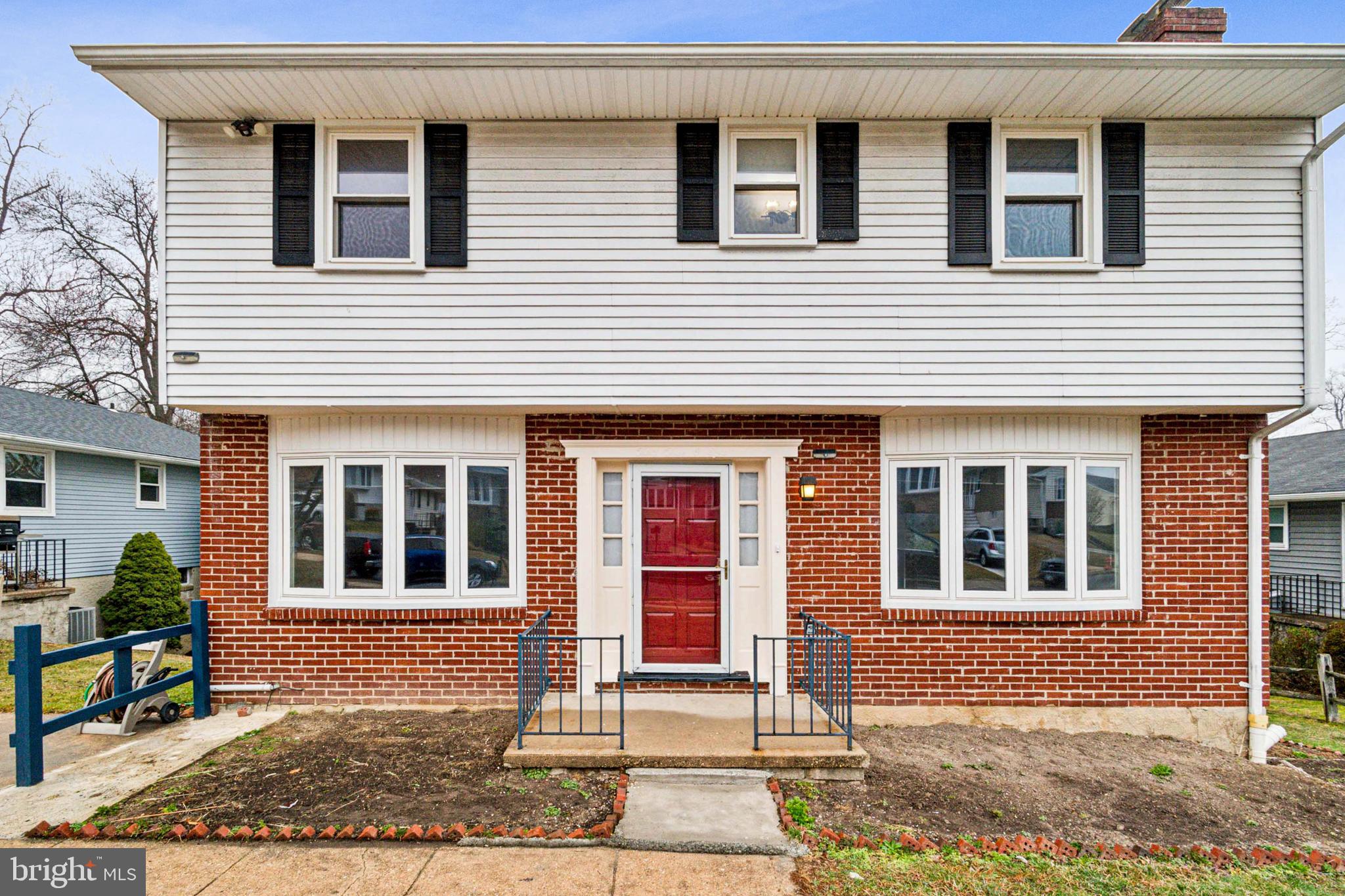 3308 Upton Road Baltimore, MD 21234 - Photo 4 of 44 a front view of a house