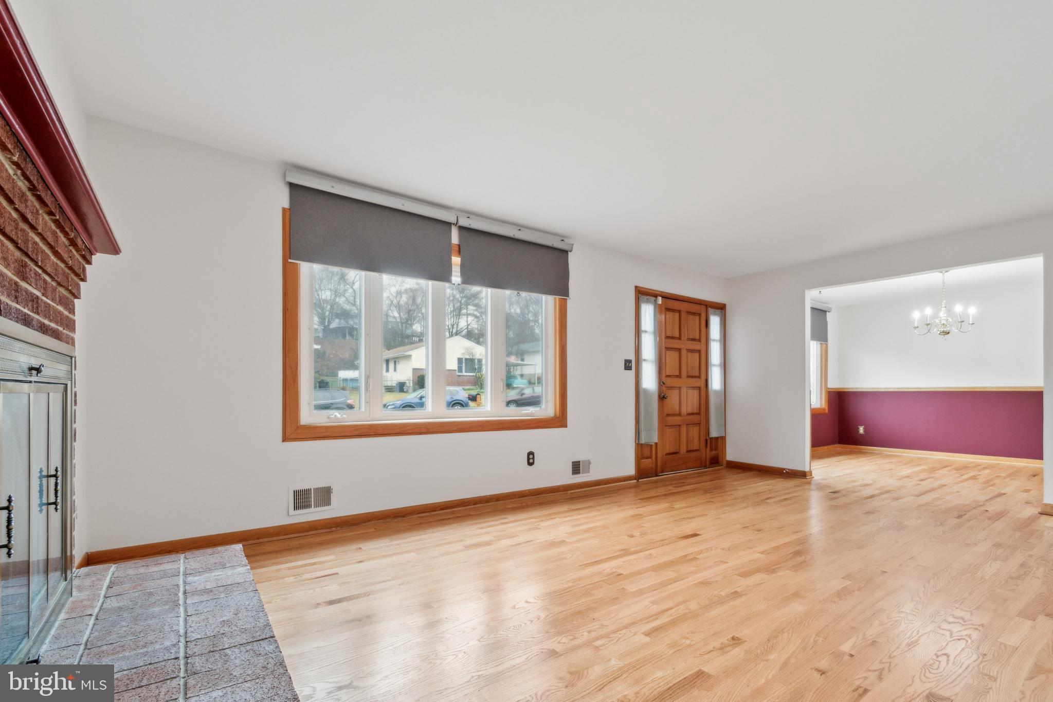3308 Upton Road Baltimore, MD 21234 - Photo 7 of 44 an empty room with windows