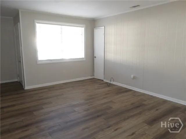 $1,600 | 2145 Louisiana Avenue, Savannah, GA 31404