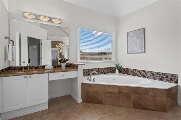$850,000 | 3640 Hamby Oaks Drive, Alpharetta, GA 30004