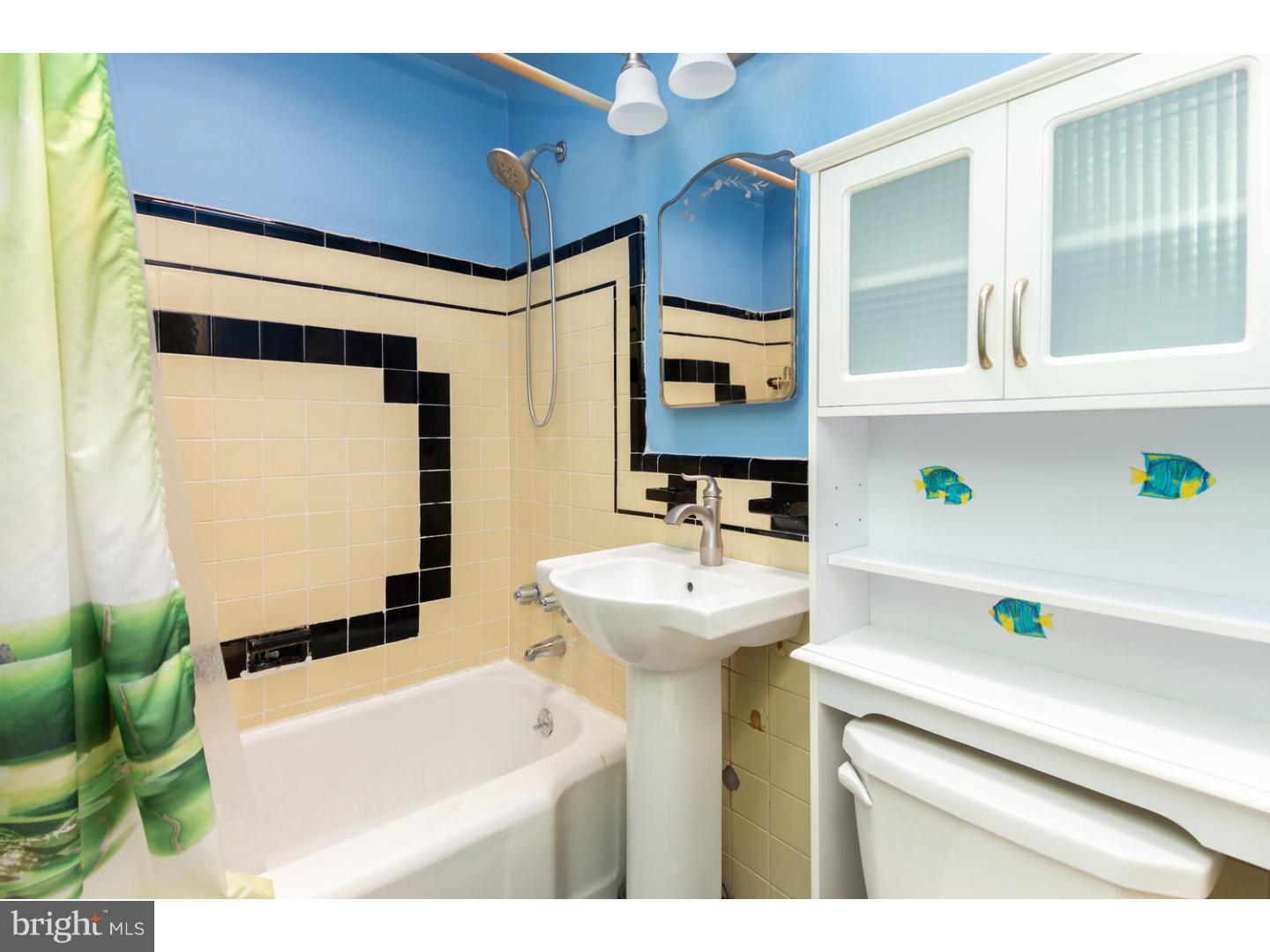 7704 Oakley Road Upper Darby, PA 19082 - Photo 18 of 22