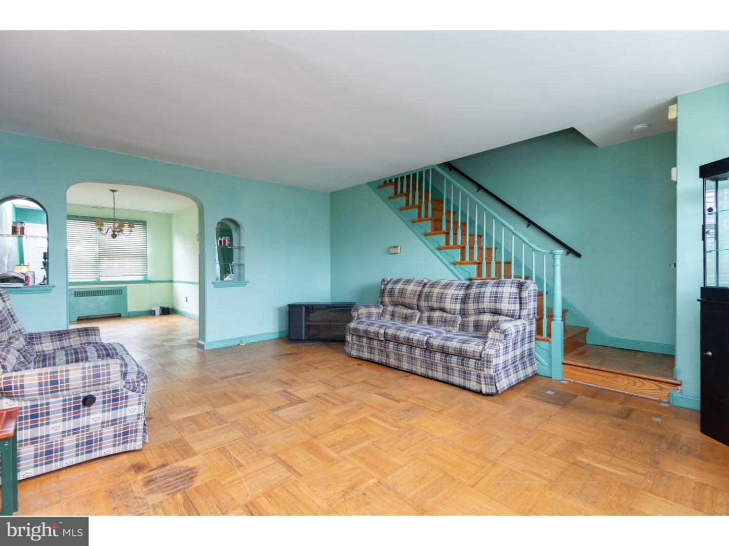 7704 Oakley Road Upper Darby, PA 19082 - Photo 5 of 22