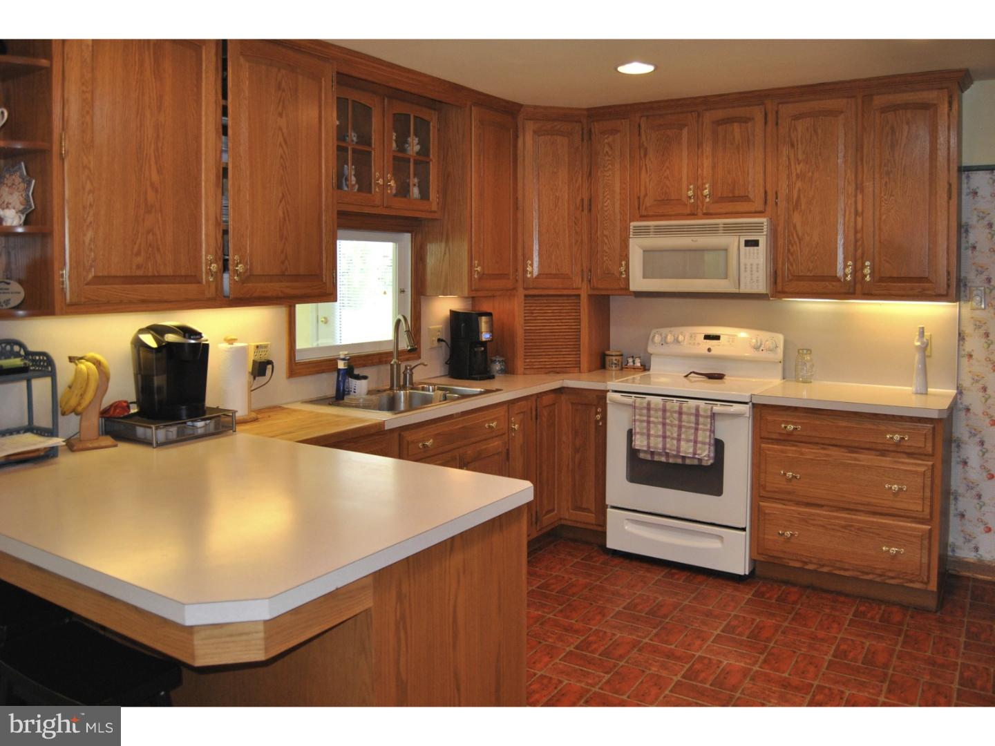 703 Mt Pleasant Road Pottstown, PA 19465 - Photo 12 of 25 Kitchen