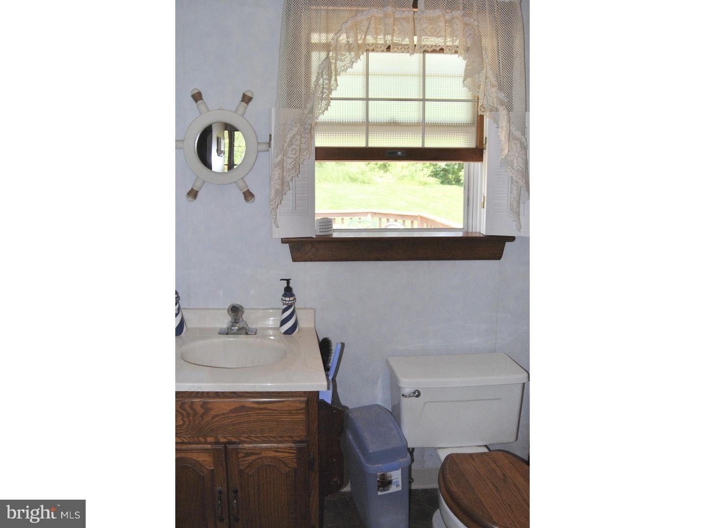 703 Mt Pleasant Road Pottstown, PA 19465 - Photo 6 of 25 Bathroom