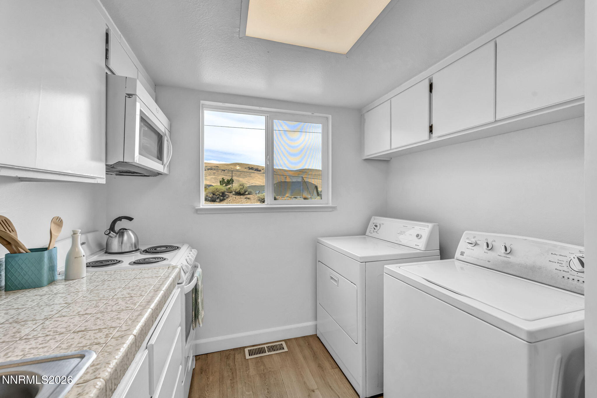 3575 Balboa Drive Reno, NV 89503 - Photo 20 of 46 64-web-or-mls-3575-balboa-dr