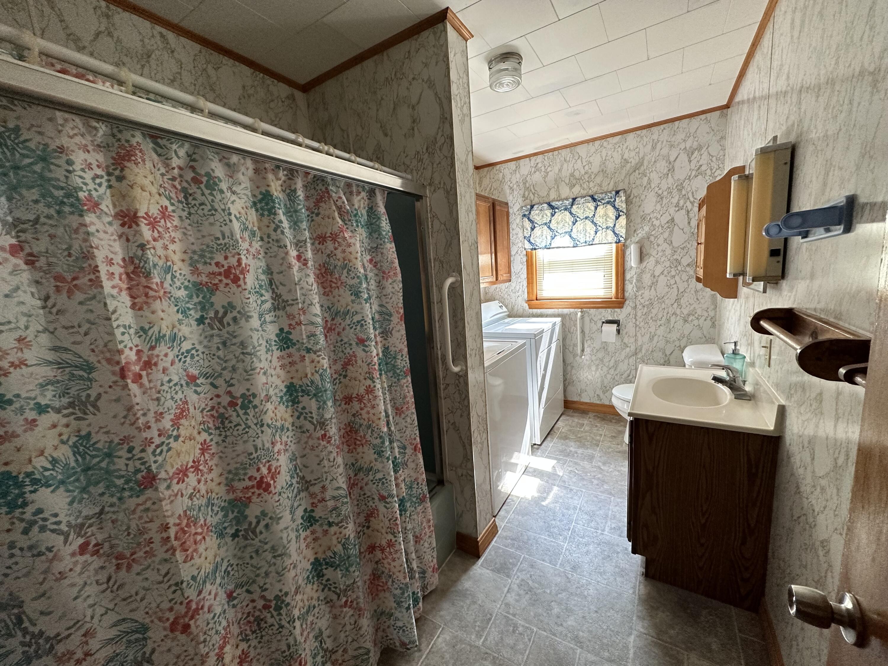 1081 B Road Houlton, ME 04730 - Photo 16 of 30 IMG_2290