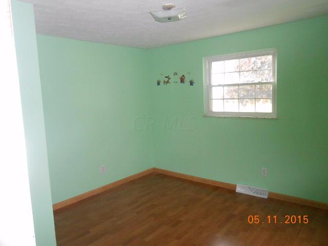 2540 Brownfield Road Columbus, OH 43232 - Photo 10 of 11