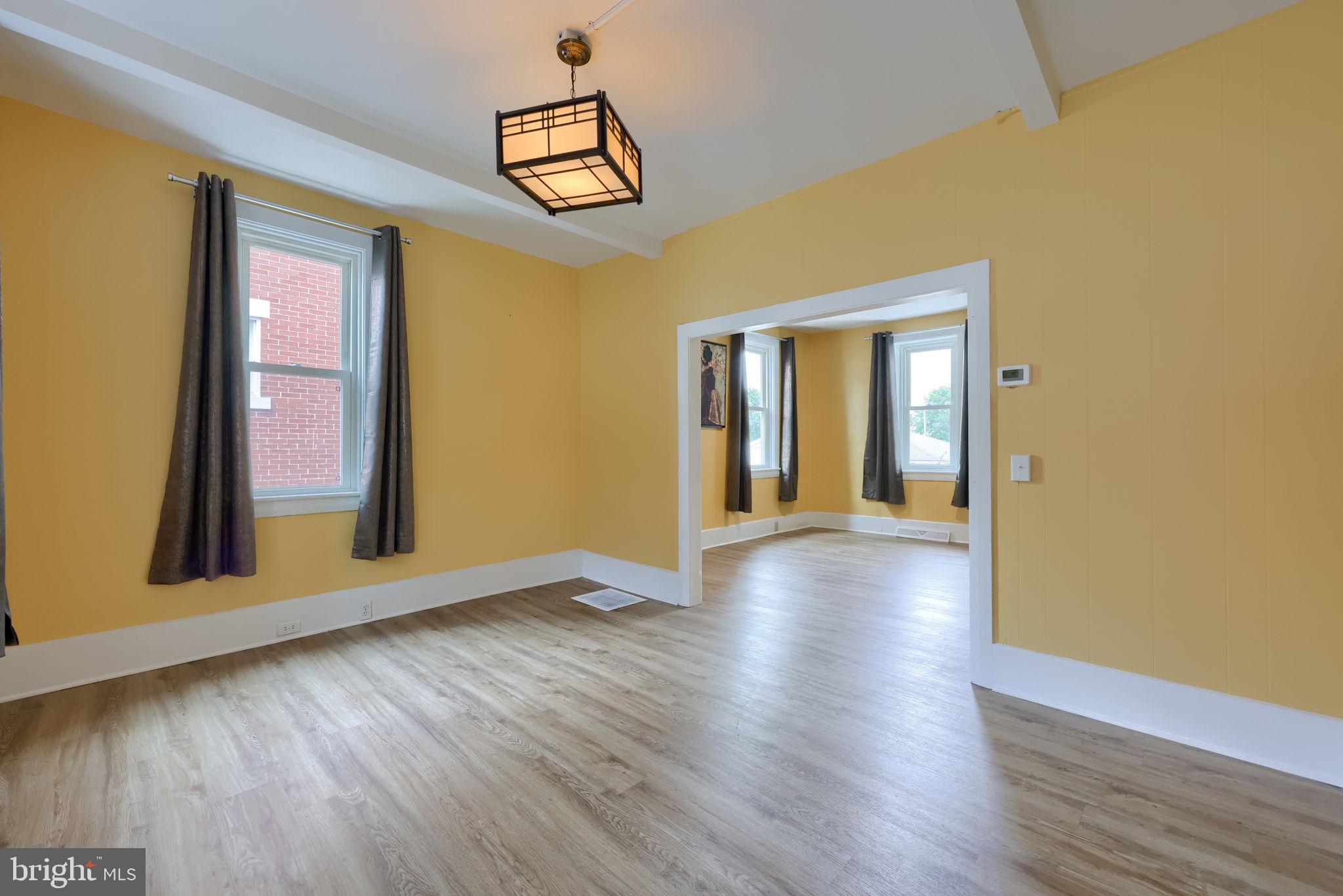 217 North Charles Street Red Lion, PA 17356 - Photo 7 of 37