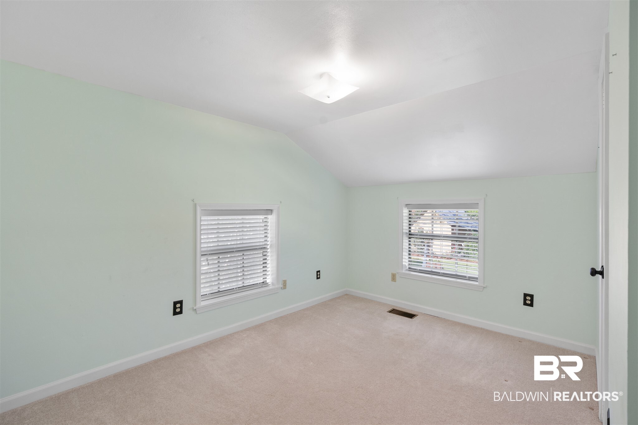 10850 Gayfer Rd Extension Fairhope, AL 36532 - Photo 25 of 34