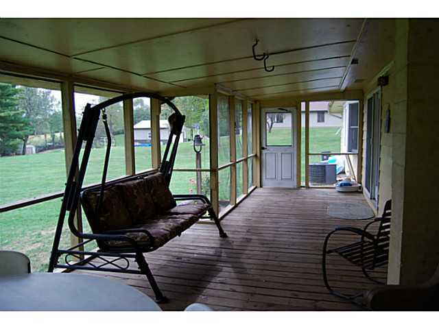 10374 Butler Road Northeast Newark, OH 43055 - Photo 12 of 24 Gallery Image 12