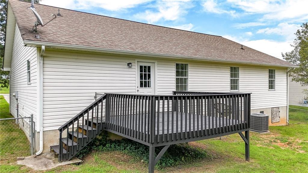 859 Buck Boulevard Southeast Calhoun, GA 30701 - Photo 6 of 36