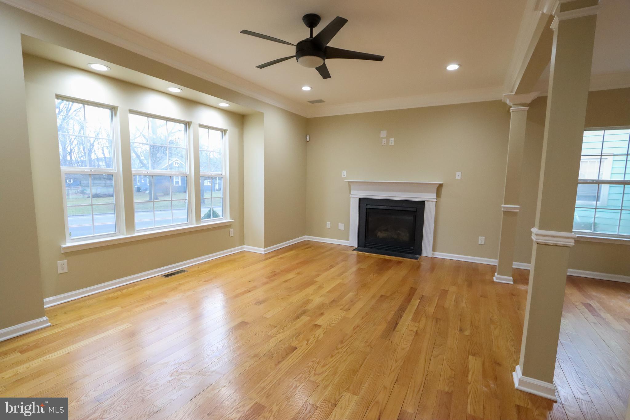 2002 Beverly Road Burlington Township, NJ 08016 - Photo 4 of 42 Gallery Image 4