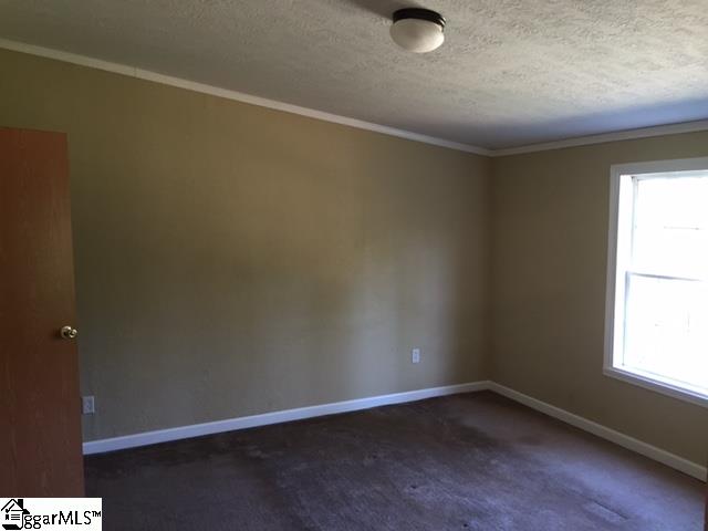 138 Deer Valley Road Laurens, SC 29360 - Photo 10 of 11