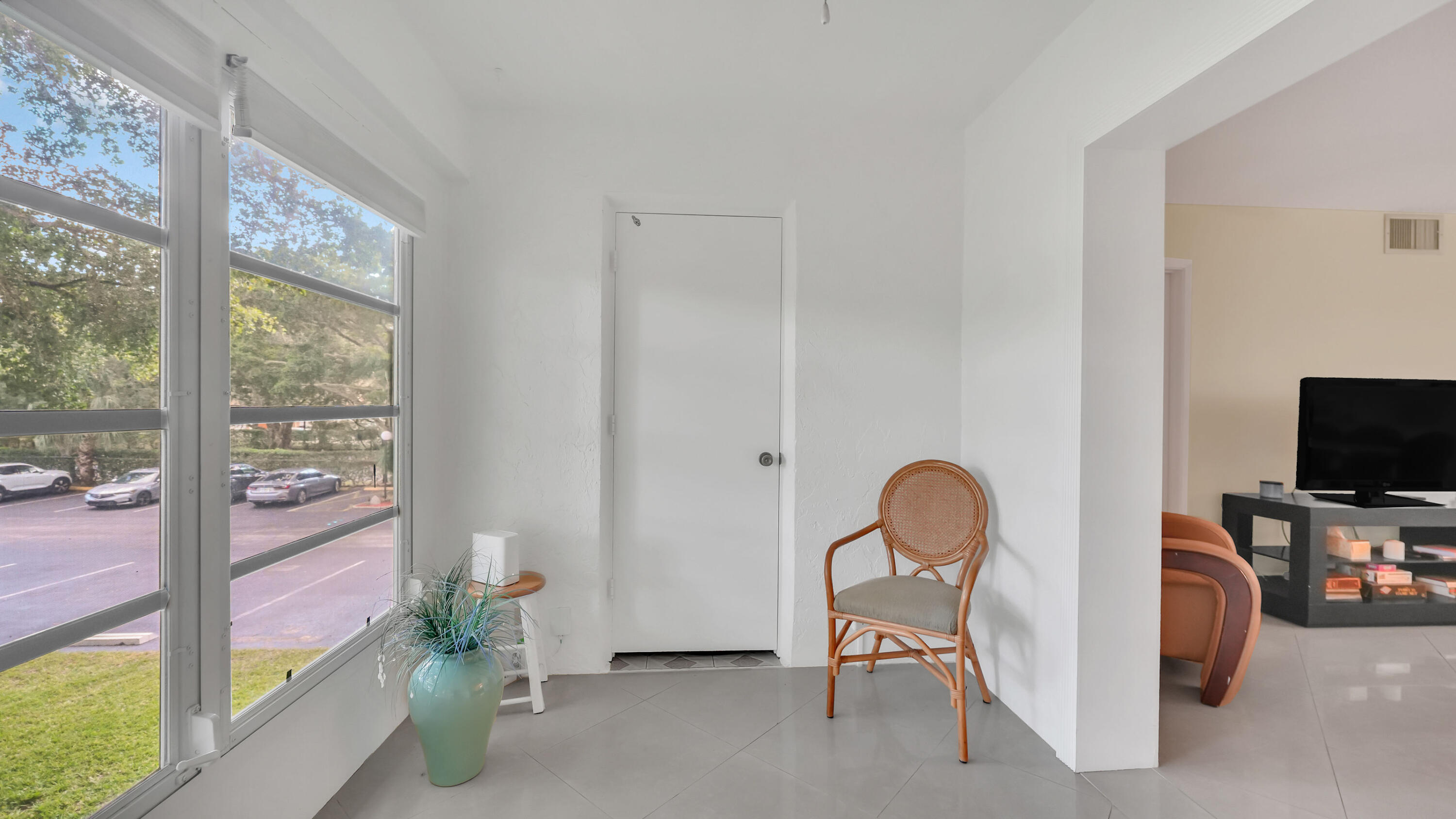 5640 Southwest 3rd Place, Unit 216 Margate, FL 33068 - Photo 30 of 41 DSC09249