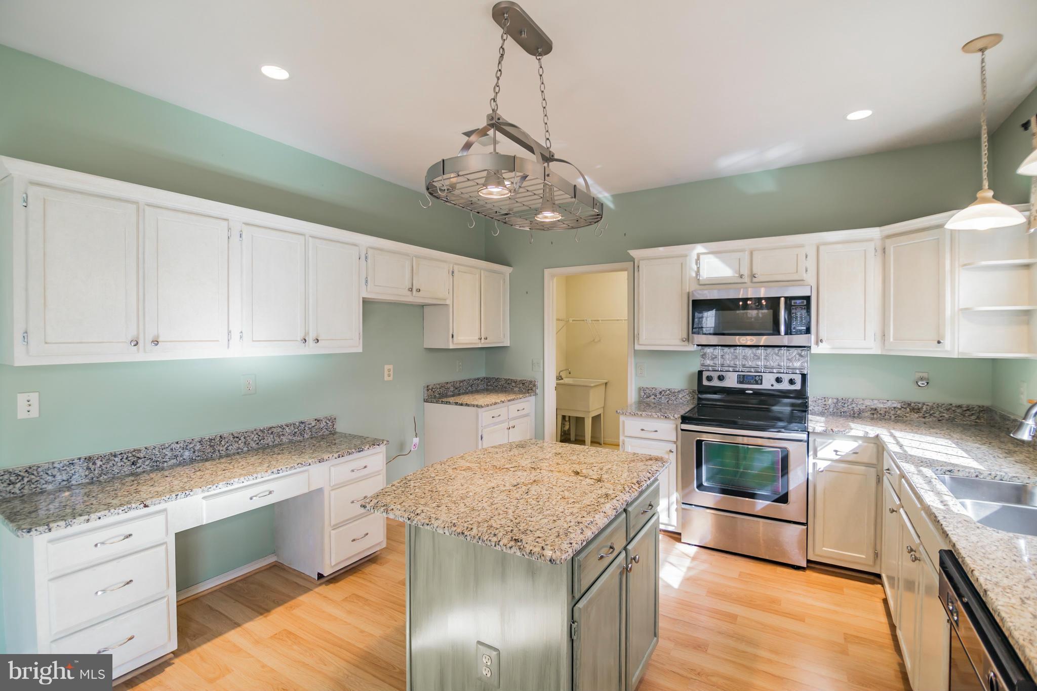 1766 Rochester Street Crofton, MD 21114 - Photo 15 of 30 Kitchen w/Center Island