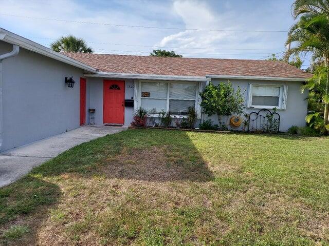 1320 West 26th Court Riviera Beach, FL 33404 - Photo 1 of 17 EXTERIOR FRONT