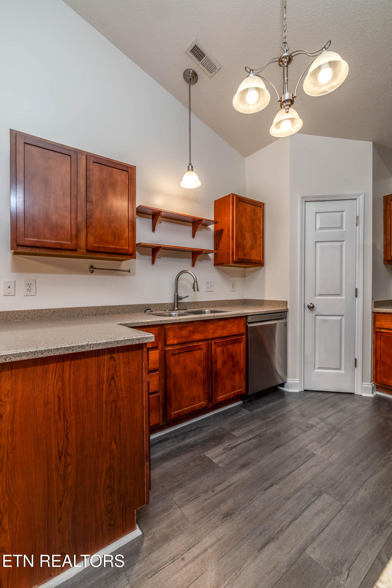 5104 Cates Bend Way Powell, TN 37849 - Photo 11 of 37 755A4315-Edit