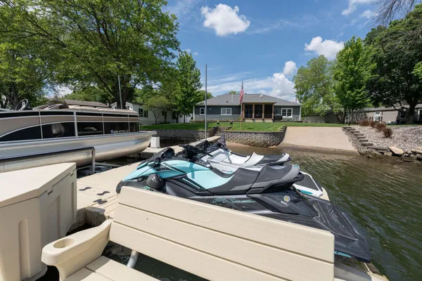 $950,000 | 56814 402nd Avenue, Mazeppa, MN 55956