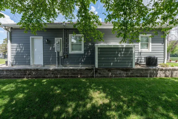 $950,000 | 56814 402nd Avenue, Mazeppa, MN 55956