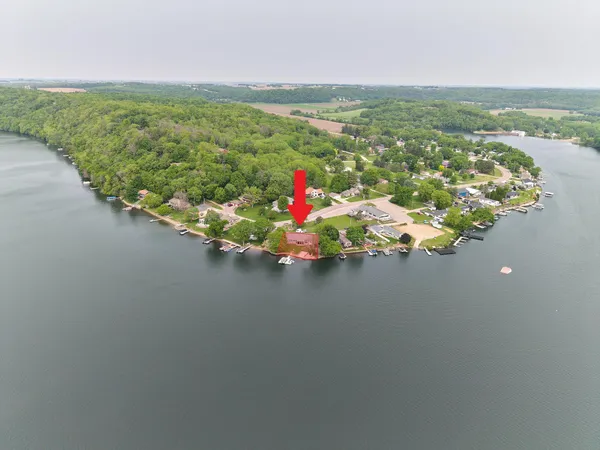 $950,000 | 56814 402nd Avenue, Mazeppa, MN 55956