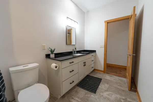 $950,000 | 56814 402nd Avenue, Mazeppa, MN 55956