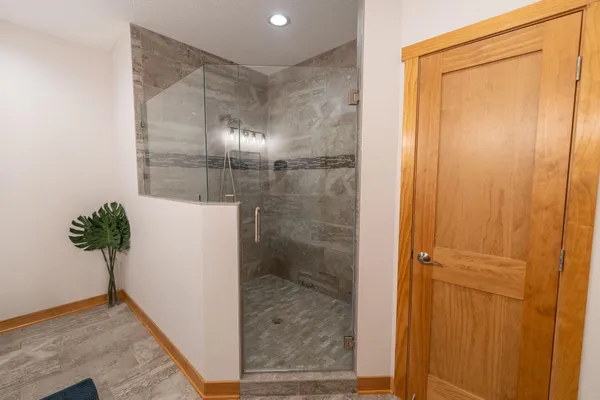 $950,000 | 56814 402nd Avenue, Mazeppa, MN 55956