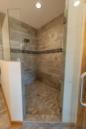 $950,000 | 56814 402nd Avenue, Mazeppa, MN 55956